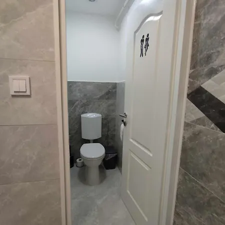 Apartment Enidom Oroshaza